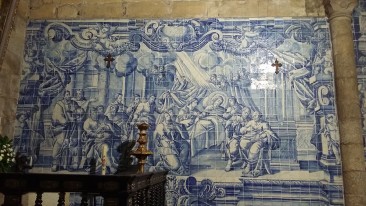 Azulejos do interior da Matriz de Barcelos. Foto de Ionira