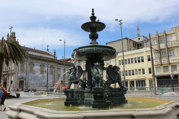 Chafariz em Porto. Foto de Luiz